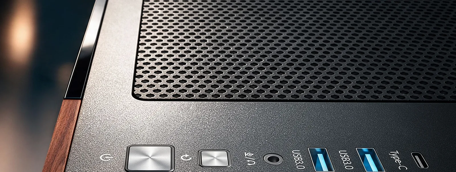 Front I/O with 20Gbps USB-C