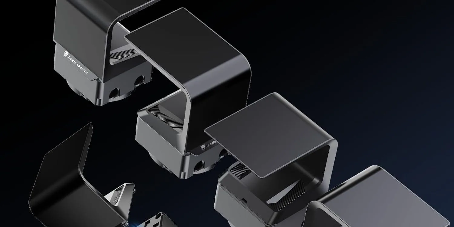 Magnetic Rotating Screen